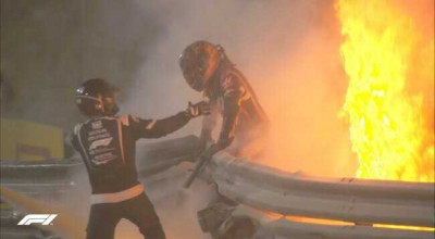 Accident teribil în Formula 1 - Bolidul lui Romain Grosjean a luat foc, însă pilotul a reușit să scape cu viață (VIDEO) - Photo