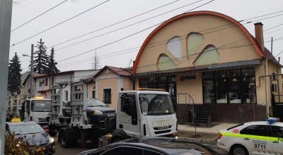 Spaima șoferilor, Evacuatoarele de mașini revin în forță în ajun de sărbători! Spaima șoferilor, Evacuatoarele de mașini revin în forță în ajun de sărbători! - Photo