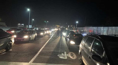 Cozi imense la intrarea în țară, iar pe deasupra și agricultorii vor să blocheze Vama Leușeni! Cozi imense la intrarea în țară, iar pe deasupra și agricultorii vor să blocheze Vama Leușeni! - Photo