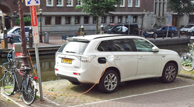 Patru sfaturi pentru a folosi cât mai eficient o mașină PHEV pe timp de iarnă - Photo