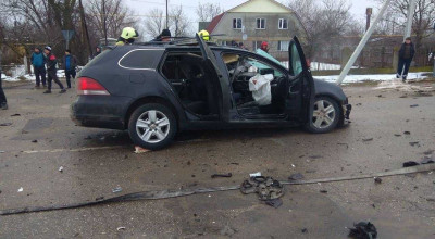 Accident tragic la Vulcănești! Șoferul unui Golf a decedat după ce s-a izbit într-o autocisternă - Photo