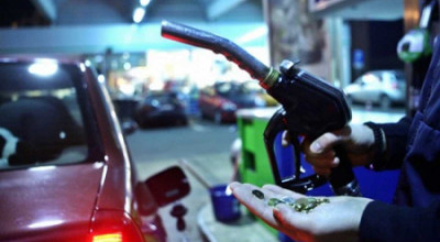 Comisia economică parlamentară a analizat situația pe piața petrolieră în legătură cu majorarea prețurilor - Photo