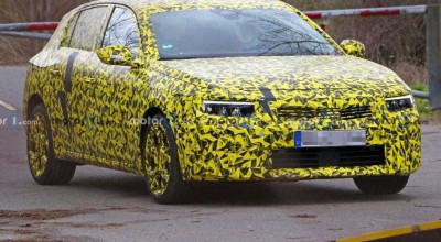 Viitoarea generație Opel Asta a fost surprinsă camuflată în timpul testelor - Photo