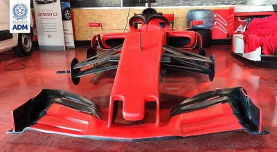 În Italia a fost confiscată replica unui bolid Ferrari, confecționată cu ajutorul imprimantelor 3D - Photo
