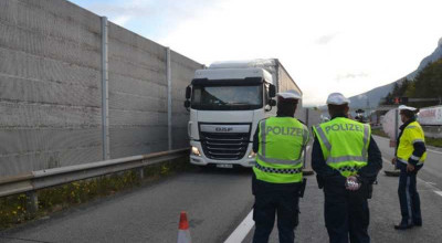 Amendă de 158.000 de euro incasată de un șofer de TIR român, după ce a încălcat dur legea în Germania - Photo