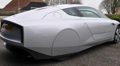 Mașina din 2015, cu motor diesel de 0.8 litri volum, consum de 0.9 litri și camere în loc de oglinzi. Unii nu au văzut-o nici pe poze - Photo