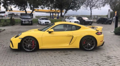 În Chișinău a fost scos la vânzare un Porsche 718 Cayman GT4 cu un parcurs de doar 3.500 de kilometri! - Photo
