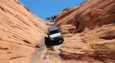 (VIDEO) Ford Bronco își etalează capacitățile! Vezi cum trece prin Poarta Iadului cu spatele - Photo