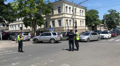 Atenție șoferi! Traficul din centrul capitalei este sistat pe o perioadă nedeterminată - Photo