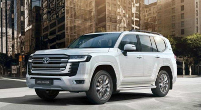 (VIDEO) Toyota a prezentat noul Land Cruiser 300! Vezi cum arată pe viu - Photo