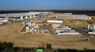 Elon Musk a anunțat când va începe producția automobilelor la fabrica din Germania - Photo