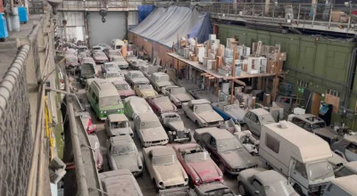 În Londra a fost scoasă la vânzare poate cea mai mare colecție de mașini păstrată într-un hambar abandonat! - Photo