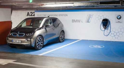 Pompierii belgieni cer interzicerea accesului mașinilor electrice în parcările subterane din cauza riscului de incendii - Photo