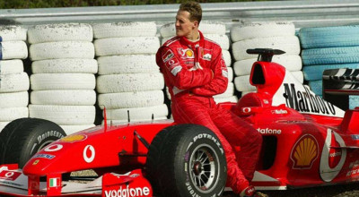 Bolidul lui Michael Schumacher a fost scos la vânzare în cadrul unei licitații! - Photo