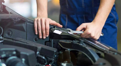 Dealerii din Rusia sunt nevoiți să repare mașinile clienților cu piese uzate! - Photo