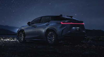 Lexus a publicat un nou teaser pentru viitorul model electric RZ 450e - Photo