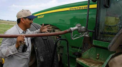 Agricultorii vor beneficia de 100% compensare a accizei la motorină din partea Guvernului - Photo