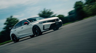 Noua Honda Civic Type R obține o serie de accesorii, printre care și eleron din fibră de carbon - Photo