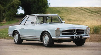 Acest Mercedes-Benz 230 SL 'Pagoda' deținut anterior de legendarul Stirling Moss își caută noul stăpân! - Photo