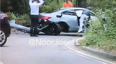 Unul dintre cele mai scumpe automobile bavareze, a fost avariat imediat după procurare! - Photo