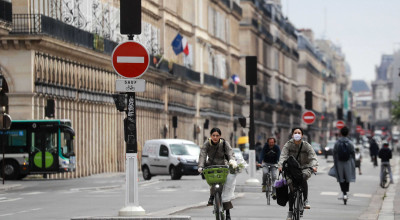 Autoritățile franceze promit câte 4.000 de euro celor care vor renunța la mașină în favoarea bicicletelor! - Photo