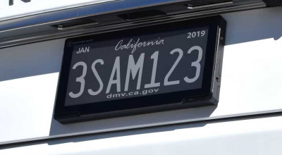 Mașinile din California vor putea avea plăcuțe de înmatriculare digitale - Photo