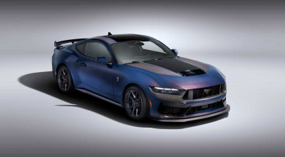 (FOTO) Ford a publicat primele imagini cu interiorul noului Mustang Dark Horse - Photo