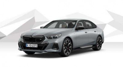 Deconspirare cu câteva ore înainte de prezentare! Au apărut primele imagini cu noul BMW 5 Series - Photo