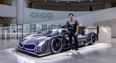 (FOTO) BMW pregătește un nou Art Car. Al 20-lea la număr! - Photo