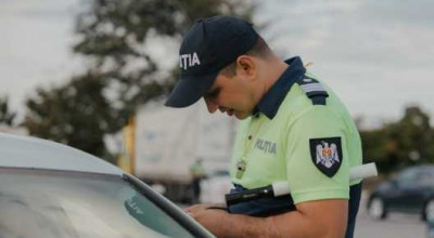 (VIDEO) Un angajat al Primăriei Chișinău a fost depistat în stare de ebrietate la volan - Photo
