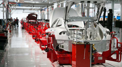 Un inginer care lucrează pentru Mercedes afirmă că mașinile noi sunt făcute să reziste doar 7-12 ani - Photo