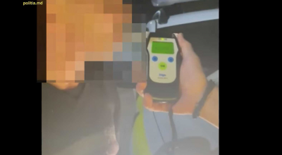 Un șofer de 53 de ani a fost depistat în stare de ebrietate avansată. Mașina a fost evacuată la parcarea specială - Photo
