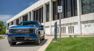 Din 2024, Ford va reduce dublu producția lui F-150 Lightning. Cererea este prea mică Din 2024, Ford va reduce dublu producția lui F-150 Lightning. Cererea este prea mică - Photo