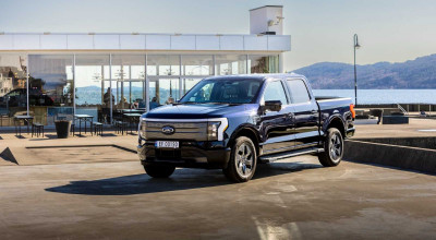 Livrările lui Ford F-150 au fost oprite. Cauza: o problemă necunoscută Livrările lui Ford F-150 au fost oprite. Cauza: o problemă necunoscută - Photo