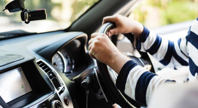 Au fost introduse noi reguli pentru posesorii mașinilor cu volan pe dreapta. Ce modificări trebuie să opereze - Photo