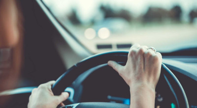 „Condu ca o femeie!” - campanie adresată bărbaților, de către o asociație franceză - Photo