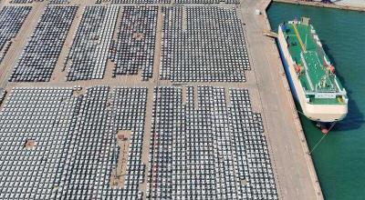 Din port, în parcare! Care sunt consecințele invaziei mașinilor electrice din China - Photo