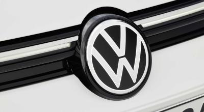 Teaser! Volkswagen dezvăluie noi imagini cu viitorul Golf R facelift Teaser! Volkswagen dezvăluie noi imagini cu viitorul Golf R facelift - Photo