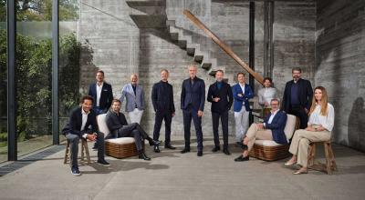 Grupul BMW face schimbări în divizia de design, care va fi condusă de Adrian van Hooydonk Grupul BMW face schimbări în divizia de design, care va fi condusă de Adrian van Hooydonk - Photo
