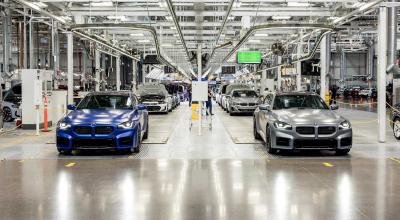 BMW M2 30 Years Edition! Bavarezii lansează o ediție limitată cu design unic și 480 CP BMW M2 30 Years Edition! Bavarezii lansează o ediție limitată cu design unic și 480 CP - Photo