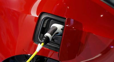 Toyota și Suzuki, parteneriat extins: primul SUV electric dezvoltat în comun va debuta în 2025 Toyota și Suzuki, parteneriat extins: primul SUV electric dezvoltat în comun va debuta în 2025 - Photo