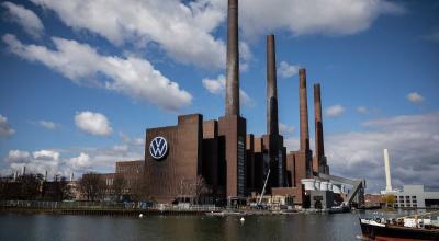 Angajații Volkswagen intră în grevă: se opun închiderii uzinelor și reducerilor salariale - Photo