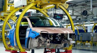 Stellantis lovește din nou: producția Fiat 500e și Maserati, suspendată până în februarie Stellantis lovește din nou: producția Fiat 500e și Maserati, suspendată până în februarie - Photo
