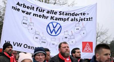 Oficialii Volkswagen vor suferi reduceri salariale în sumă de 300 de milioane de euro Oficialii Volkswagen vor suferi reduceri salariale în sumă de 300 de milioane de euro - Photo