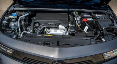 Din 2030, Marea Britanie interzice vânzarea de mașini noi dotate cu motoare termice - Photo