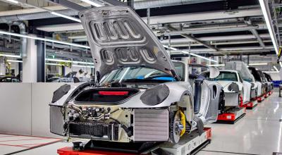 2 producători germani ar putea construi mașini în SUA, pentru a evita taxele de import 2 producători germani ar putea construi mașini în SUA, pentru a evita taxele de import - Photo