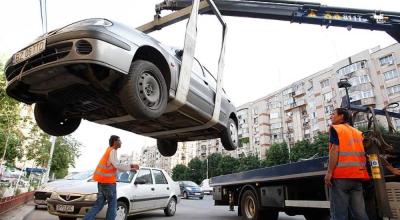 Reguli noi pentru parcările ilegale. Șoferii ar putea fi sancționați doar de autoritățile municipale - Photo