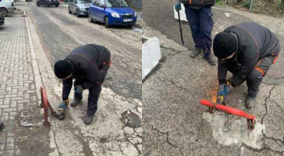 În continuare, Primăria Chișinău demontează dispozitivele care restricționează locurile de parcare - Photo