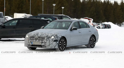 Mercedes-Benz pregătește un facelift pentru Clasa C: se anunță schimbări majore la partea frontală Mercedes-Benz pregătește un facelift pentru Clasa C: se anunță schimbări majore la partea frontală - Photo