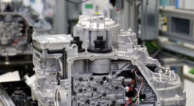 Stellantis transformă uzina din Termoli, unde va începe producția de transmisii pentru modele hibride Stellantis transformă uzina din Termoli, unde va începe producția de transmisii pentru modele hibride - Photo